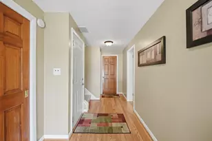 8424 Edwood Rd, Pittsburgh, PA 15237 - Photo 2