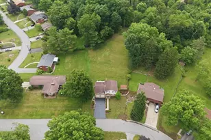8424 Edwood Rd, Pittsburgh, PA 15237 - Photo 28