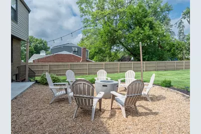 236 Lisa Dr, Bethel Park, PA 15102 - Photo 46
