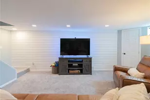 236 Lisa Dr, Bethel Park, PA 15102 - Photo 38