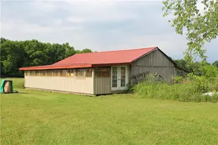 28 Deniker Ln, Wolf Creek Township, PA 16127 - Photo 18