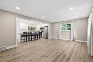 208 Maplewood Dr, Peters Township, PA 15317 - Photo 6