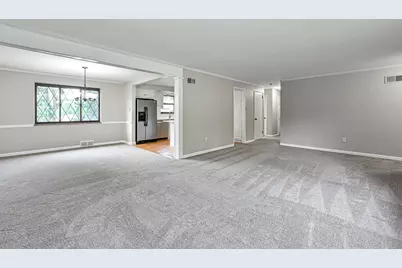 2200 William Penn Highway, Pittsburgh, PA 15235 - Photo 4