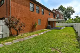 2200 William Penn Hwy, Pittsburgh, PA 15235 - Photo 18