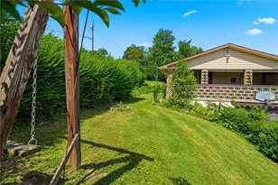 14 Oak St, Fallowfield, PA 15022 - Photo 30