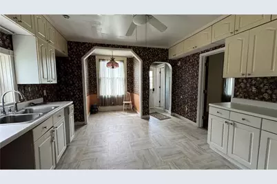 607 Purdum St, East Brady, PA 16028 - Photo 8