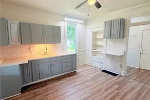 2013 S Jefferson St, Shenango Township, PA 16102 - Photo 8