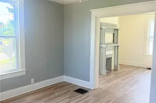 2013 S Jefferson St, Shenango Township, PA 16102 - Photo 6