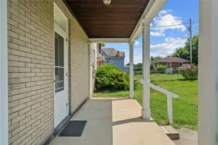 1306 Ridge Ave, Coraopolis, PA 15108 - Photo 18