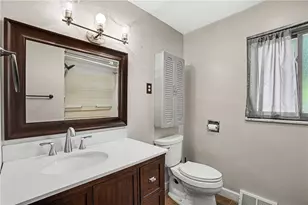 3222 Roosevelt Ave, Hopewell Township, PA 15001 - Photo 18