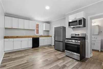410 W 8th Ave, Tarentum, PA 15084 - Photo 10