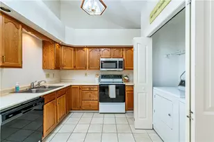 317 Vista Dr, Unity Township, PA 15601 - Photo 16