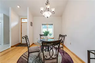 317 Vista Dr, Unity Township, PA 15601 - Photo 10