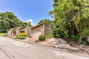317 Vista Dr, Unity Township, PA 15601 - Photo 4