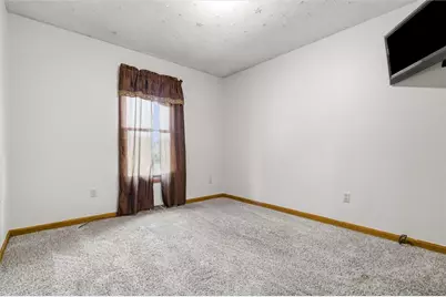 1015 Cliff Mine Rd, North Fayette, PA 15126 - Photo 20