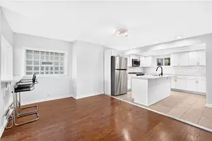 204 E Jefferson St, Pittsburgh, PA 15212 - Photo 8