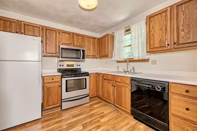 1128 Cranston Drive, Greensburg, PA 15601 - Photo 4