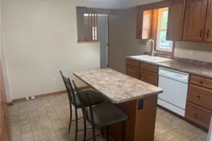 636 Lyle Dr, Hermitage, PA 16148 - Photo 10