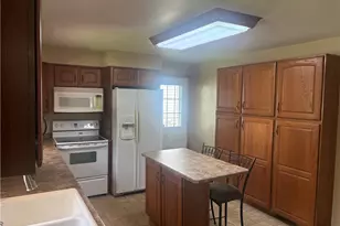 636 Lyle Dr, Hermitage, PA 16148 - Photo 8