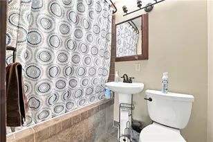 2339 Downing Ln, Hermitage, PA 16148 - Photo 18