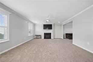 110 Norfolk Dr, Buffalo Township, PA 16055 - Photo 6