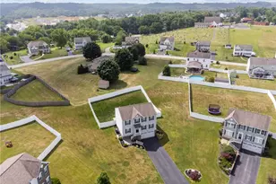 110 Norfolk Dr, Buffalo Township, PA 16055 - Photo 2
