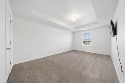 110 Norfolk Dr, Buffalo Township, PA 16055 - Photo 14