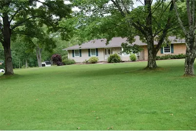 309 Conestoga Trl, Pulaski Township, PA 16143 - Photo 2