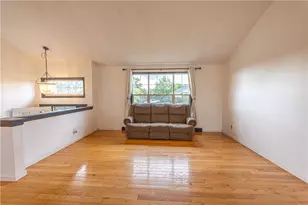 111 Mae Ln, South Union Township, PA 15401 - Photo 12