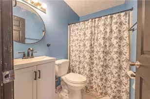 111 Mae Ln, South Union Township, PA 15401 - Photo 18
