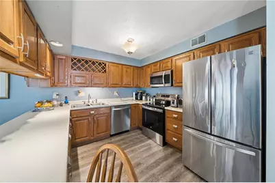 51 Unity Square Drive, Unity Township, PA 15601 - Photo 4