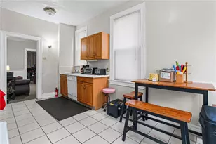 6723 Greenwood St, Pittsburgh, PA 15206 - Photo 10