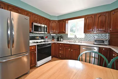 1768 Moynelle Drive, Pittsburgh, PA 15243 - Photo 10