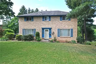 1768 Moynelle Dr, Pittsburgh, PA 15243 - Photo 1