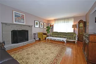 1768 Moynelle Dr, Pittsburgh, PA 15243 - Photo 4