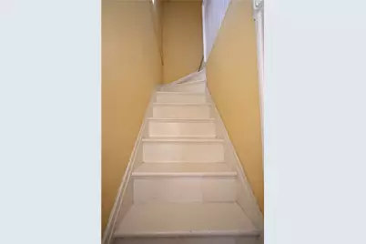 722 Boggs Ave, Pittsburgh, PA 15211 - Photo 22