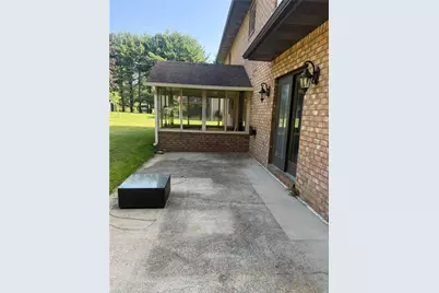 256 Finnin Rd, Allegheny Township, PA 15068 - Photo 6