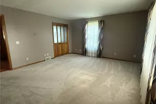 256 Finnin Rd, Allegheny Township, PA 15068 - Photo 10