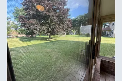 256 Finnin Rd, Allegheny Township, PA 15068 - Photo 2