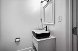 1207 Linden Pl, Pittsburgh, PA 15212 - Photo 14