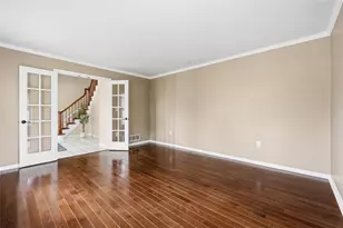 604 Jennifer Dr, Cranberry Township, PA 16066 - Photo 8