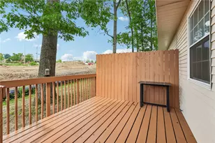321 Laporte Ct, Cranberry Township, PA 16066 - Photo 8