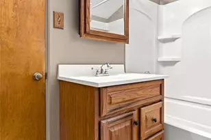 1397 Pesavento Dr, Bridgeville, PA 15017 - Photo 22
