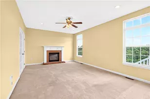 111 Walnut Dr, Robinson Twp, PA 15136 - Photo 6