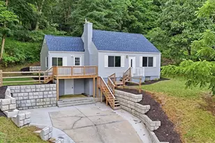 190 Pine Creek Rd, Pittsburgh, PA 15090 - Photo 1