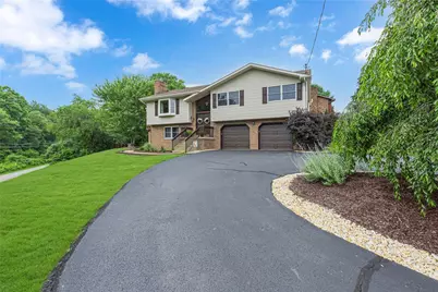 101 Paula Dr, Center Township, PA 15001 - Photo 2