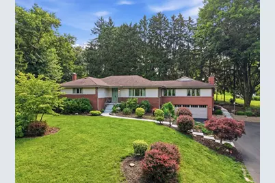 111 Cedar Dr, Peters Township, PA 15317 - Photo 1