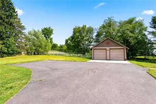 1320 Pleasant Hill Rd, Marshall, PA 15090 - Photo 38