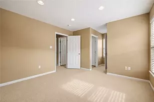 208 Village Pl, Pine Township, PA 15090 - Photo 24