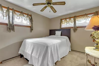 7297 Steubenville Pike, North Fayette, PA 15071 - Photo 14